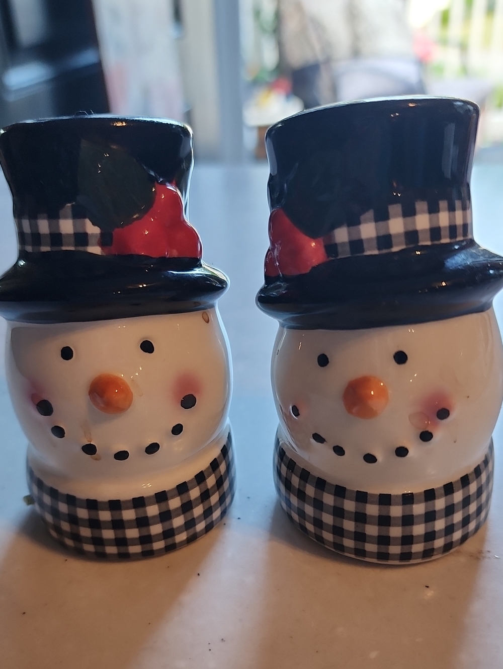 Festive Holly Hill Snowman Salt and Pepper Shaker Set - Black & White 4 Inches